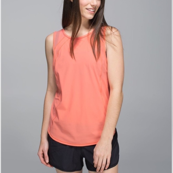 Lululemon Sculpt Tank - Picture 2 of 5